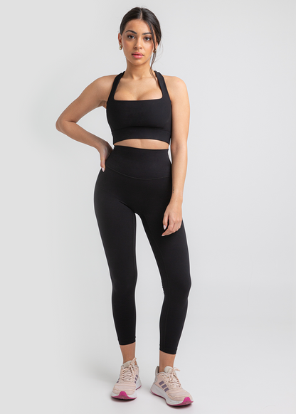 Set Legging Compresivo negro + Top Alta sujeción blanco